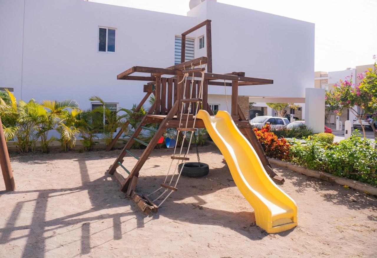 Casa En Privada Frente A La Playa Con Alberca! Villa Mazatlan Bagian luar foto